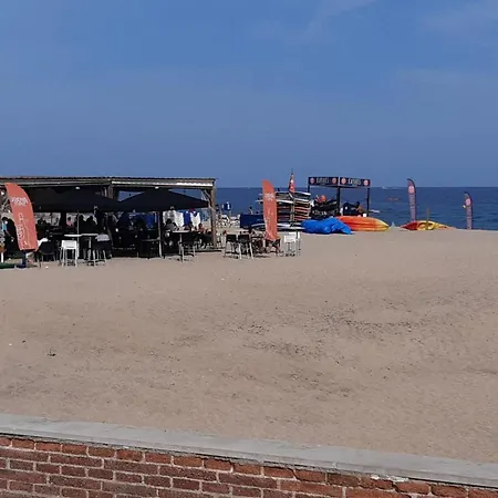 Perla Del Mar 아파트 *